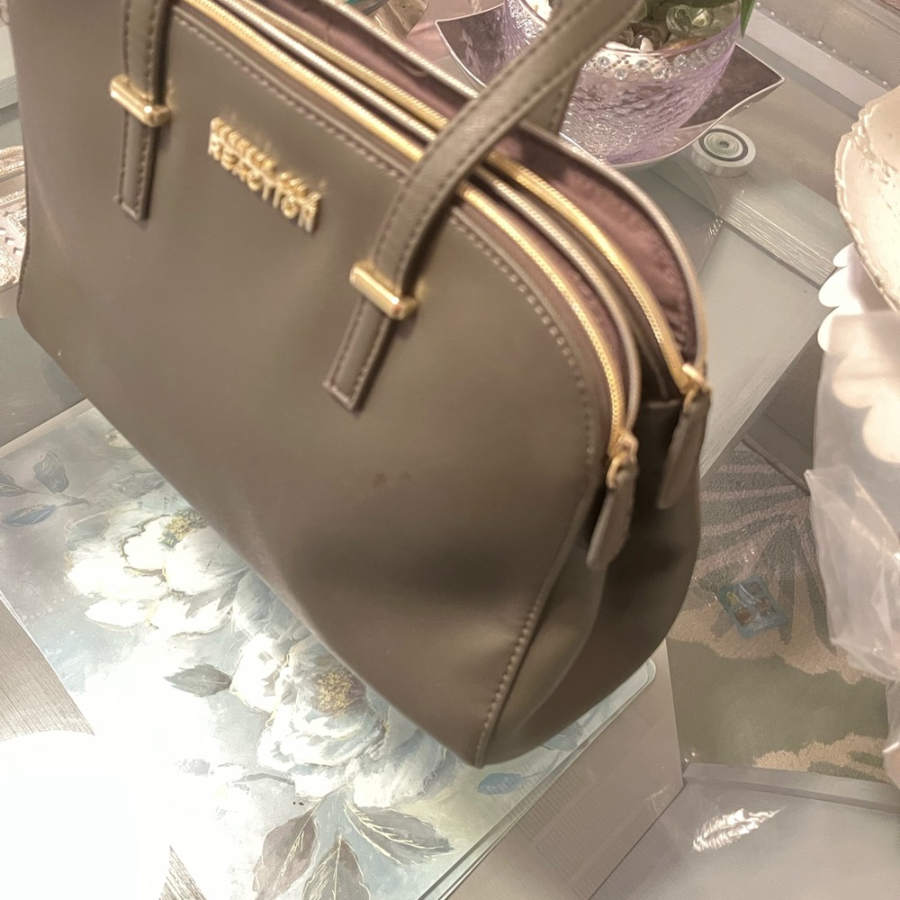 Kenneth Cole Reaction Arbol Dome Satchel - Picture 6 of 10